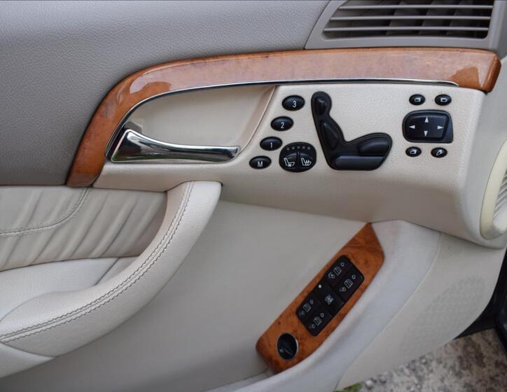 Mercedes-Benz Třídy S 12