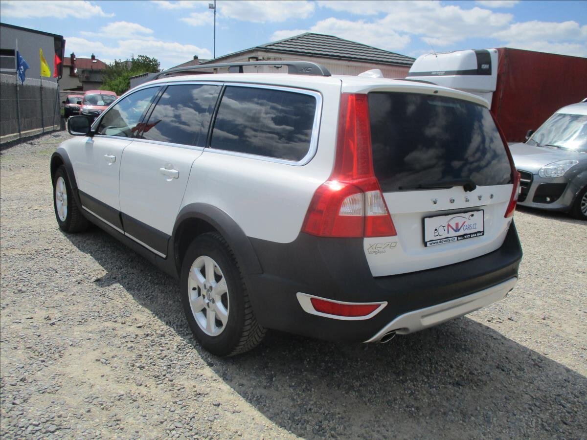 Volvo XC70