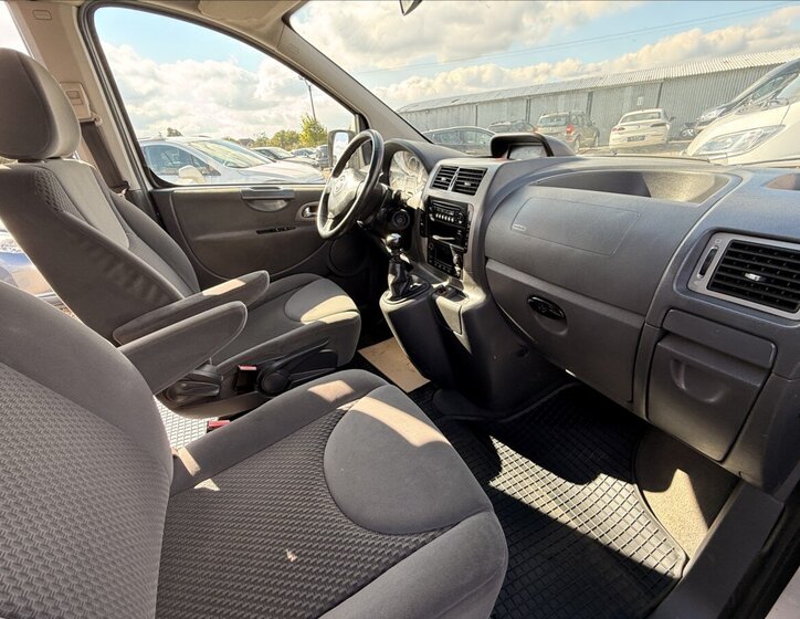 Fiat Scudo MPV 2,0 l 120 kw