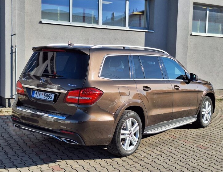 Mercedes-Benz GLS SUV 3,0 l 190 kw