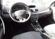 Renault Fluence 15