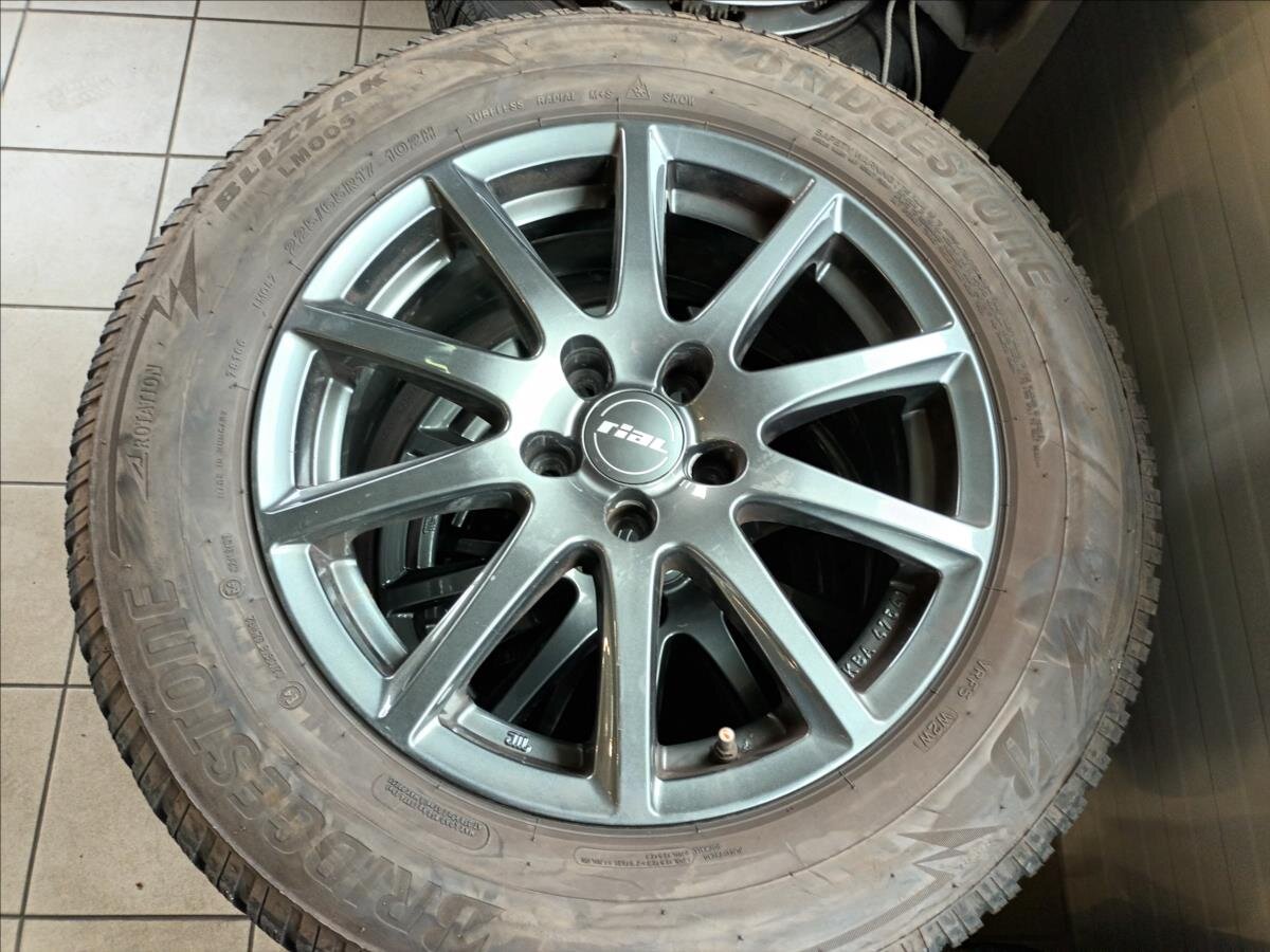 Mazda CX-5 SUV / Terénní 2,2 l 129 kw