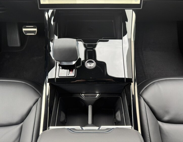 Land Rover Range Rover Sport SUV / Terénní 3,0 l 184 kw