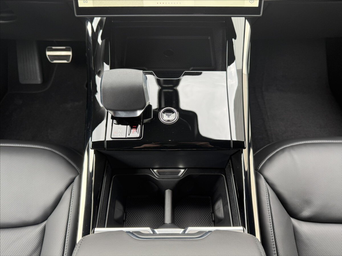 Land Rover Range Rover Sport SUV / Terénní 3,0 l 184 kw