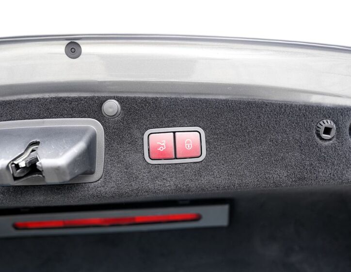 Mercedes-Benz Třídy S 12