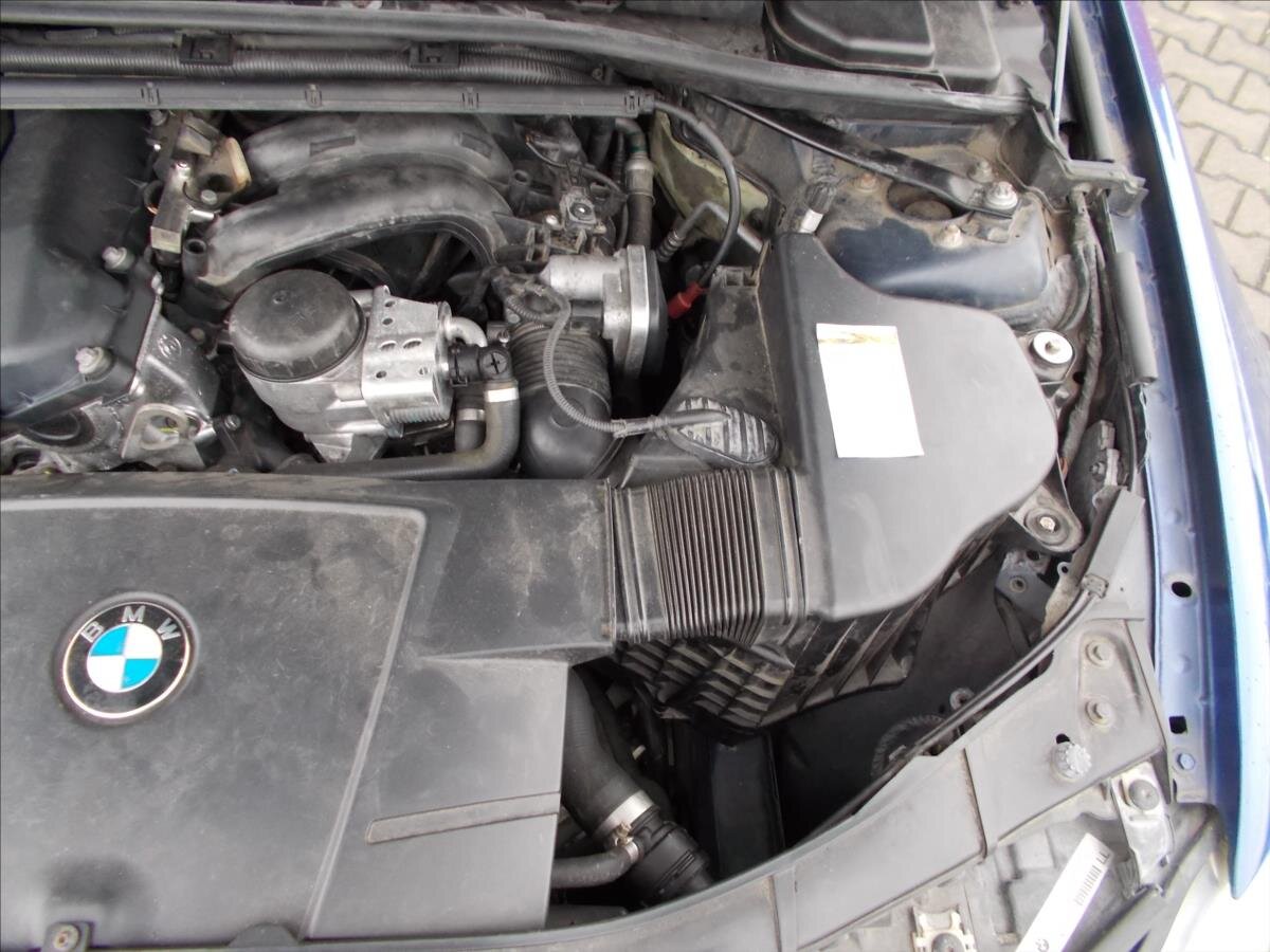 BMW Řada 3 Kombi 2,0 l 95 kw