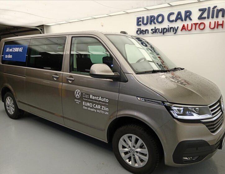 Volkswagen Caravelle 6