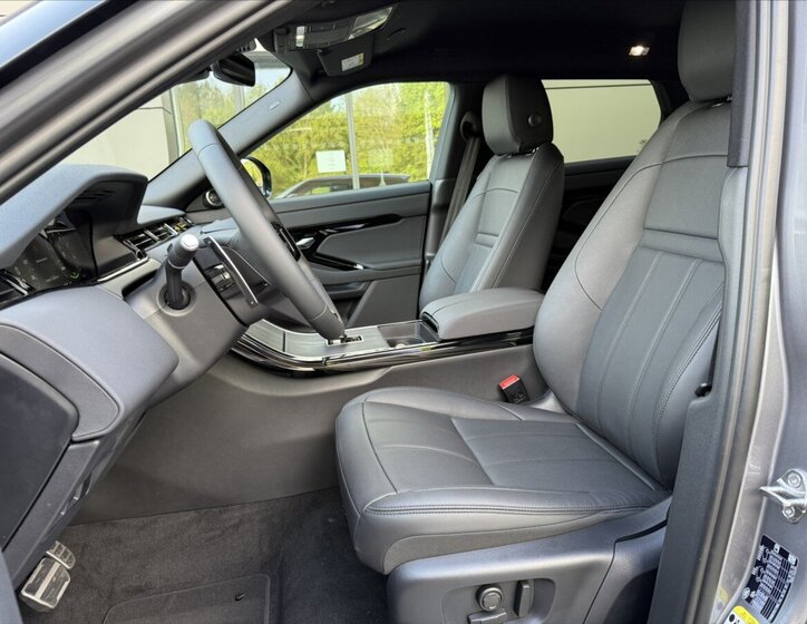 Land Rover Range Rover Evoque SUV / Terénní 1,5 l 198 kw