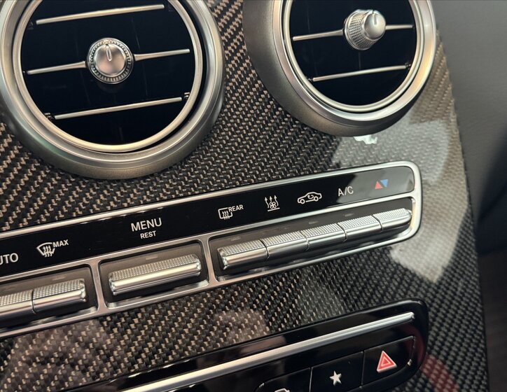 Mercedes-Benz GLC 16