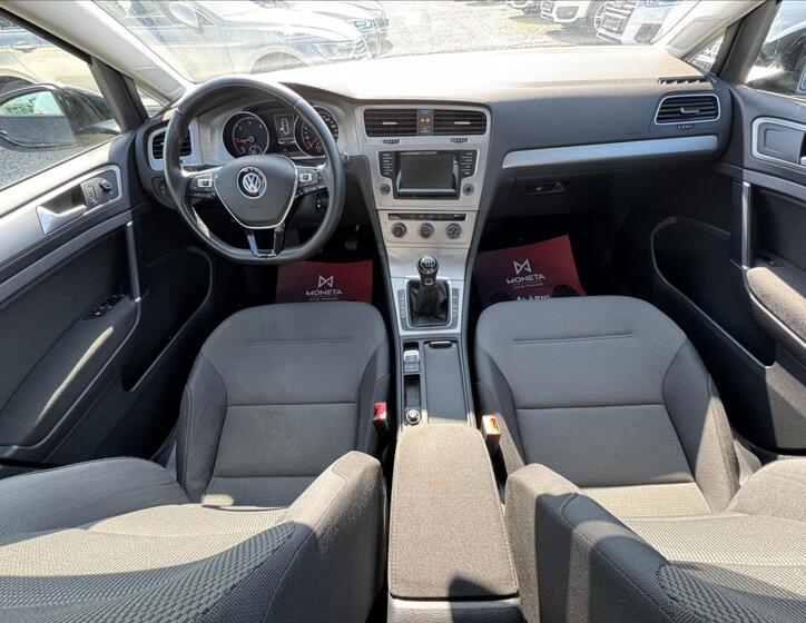 Volkswagen Golf 15