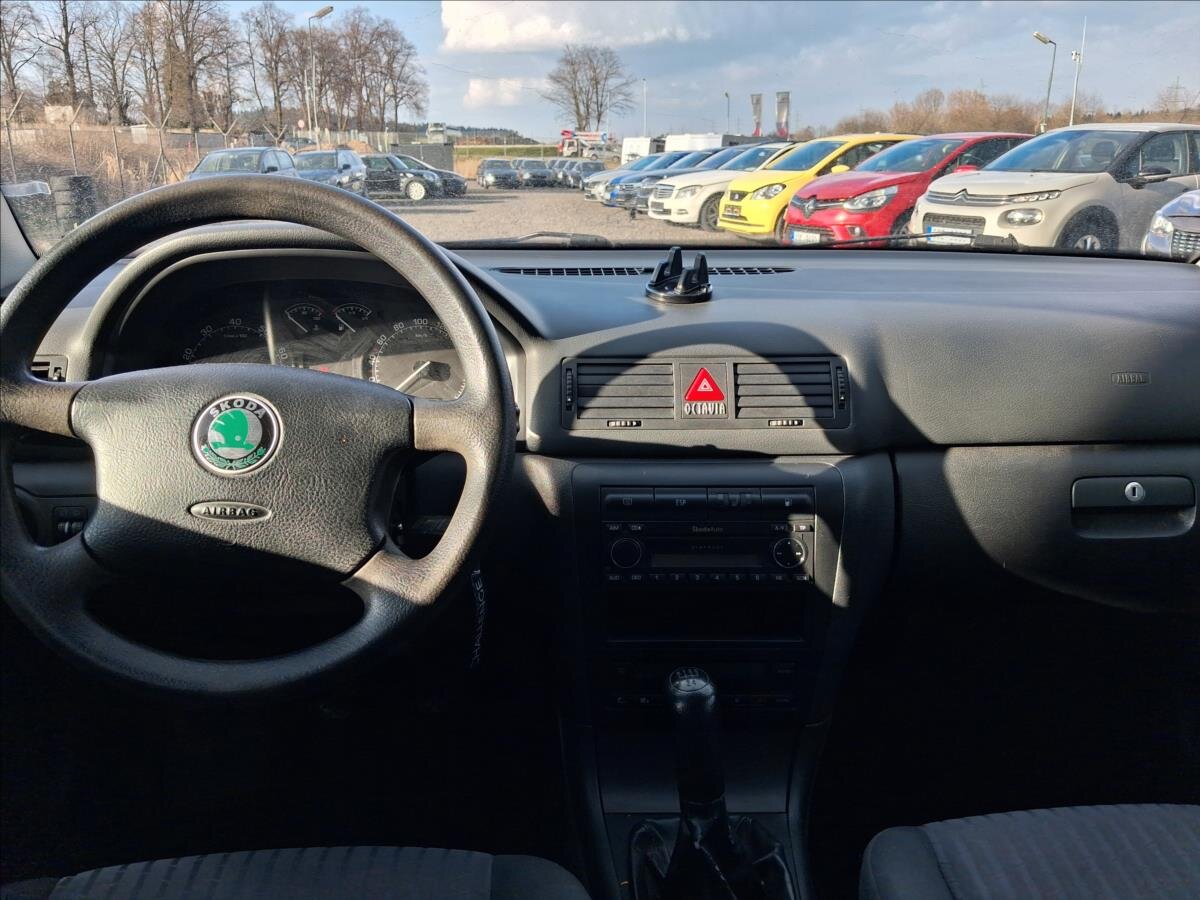 Škoda Octavia Sedan / Limuzína 2,0 l 85 kw