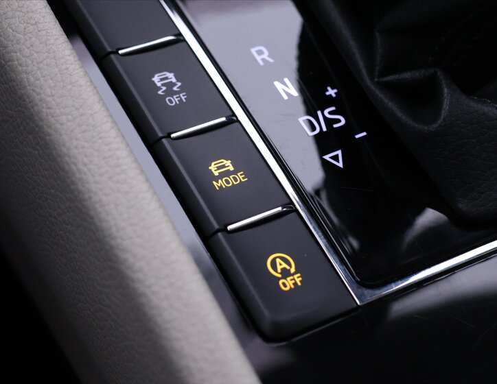 Škoda Superb Liftback 2,0 l 200 kw