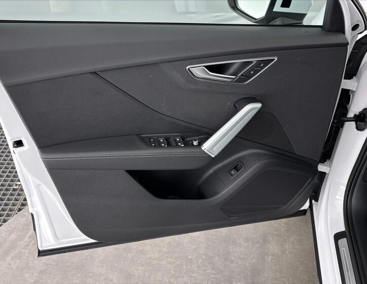 Audi Q2 SUV / Terénní 1,5 l 110 kw