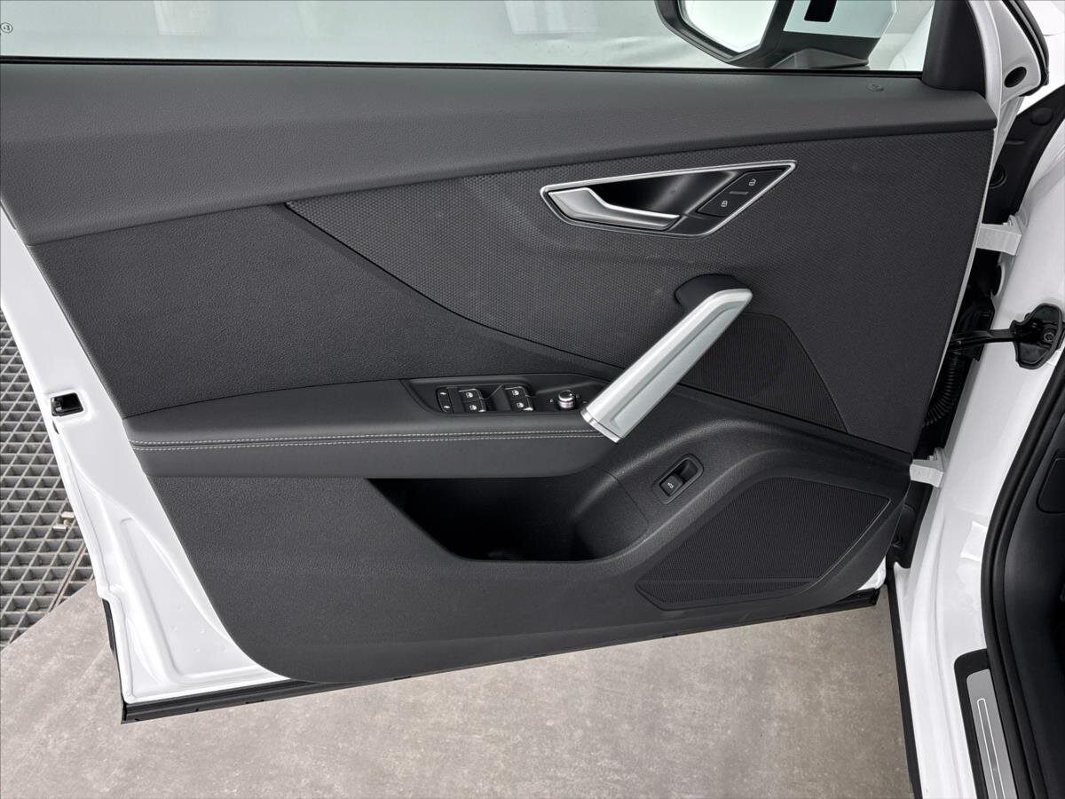 Audi Q2 SUV / Terénní 1,5 l 110 kw