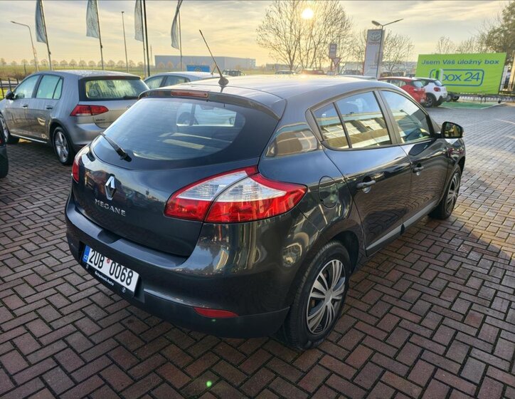 Renault Mégane Hatchback 1,6 l 74 kw