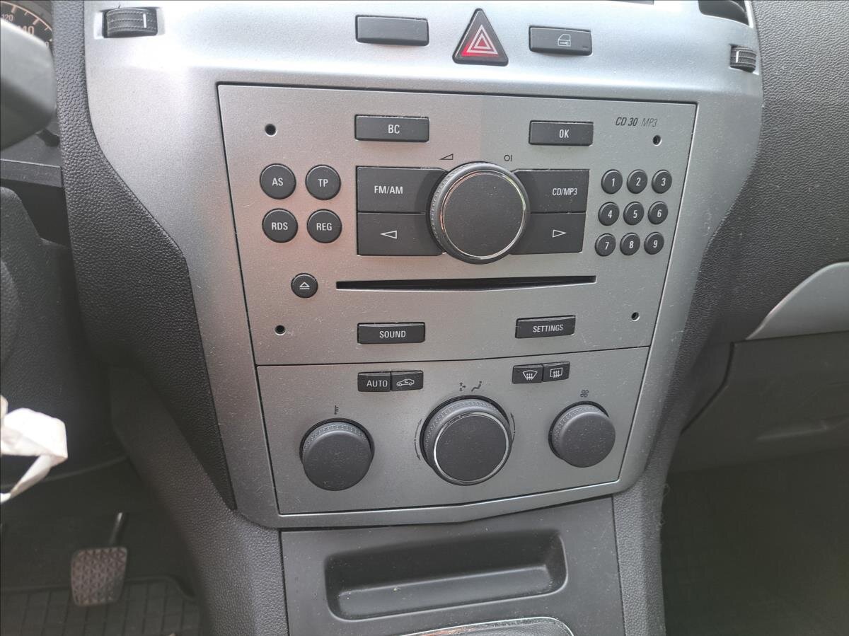 Opel Zafira Kombi 1,7 l 81 kw