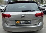 Volkswagen Passat Kombi 2,0 l 110 kw