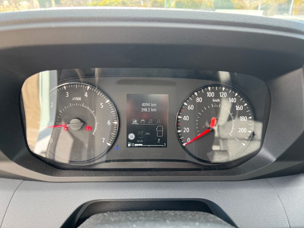 Nissan Interstar Skříň 2,0 l 96 kw