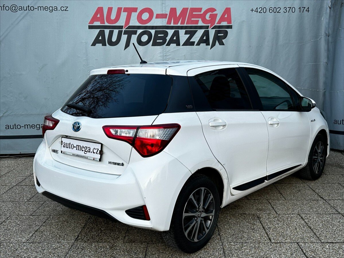 Toyota Yaris Kombi 1,5 l 54 kw