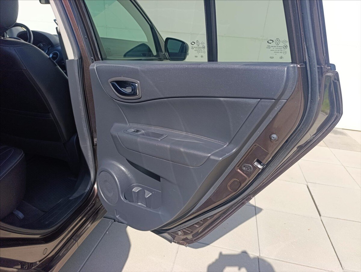 Renault Koleos SUV / Terénní 2,0 l 127 kw
