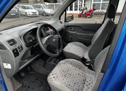 Opel Agila Hatchback 973,0 43 kw
