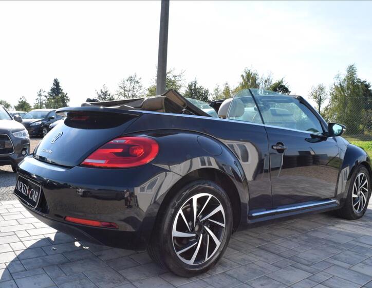 Volkswagen Beetle 5