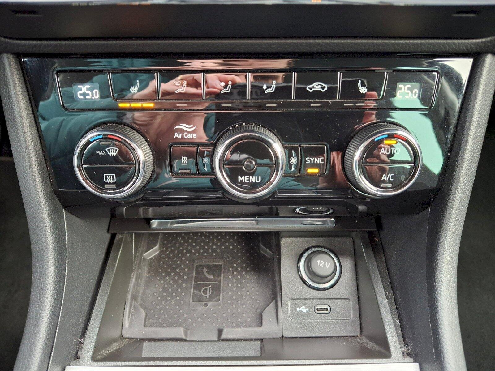 Škoda Superb Liftback 1,5 l 110 kw