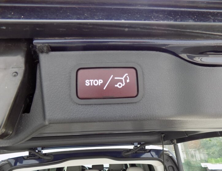 Mercedes-Benz Třídy V 9