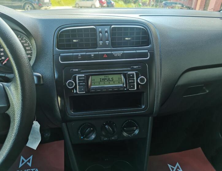 Volkswagen Polo 15