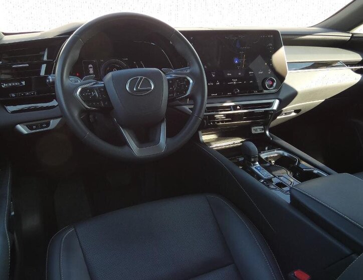 Lexus RX 350h SUV / Terénní 2,5 l 140 kw