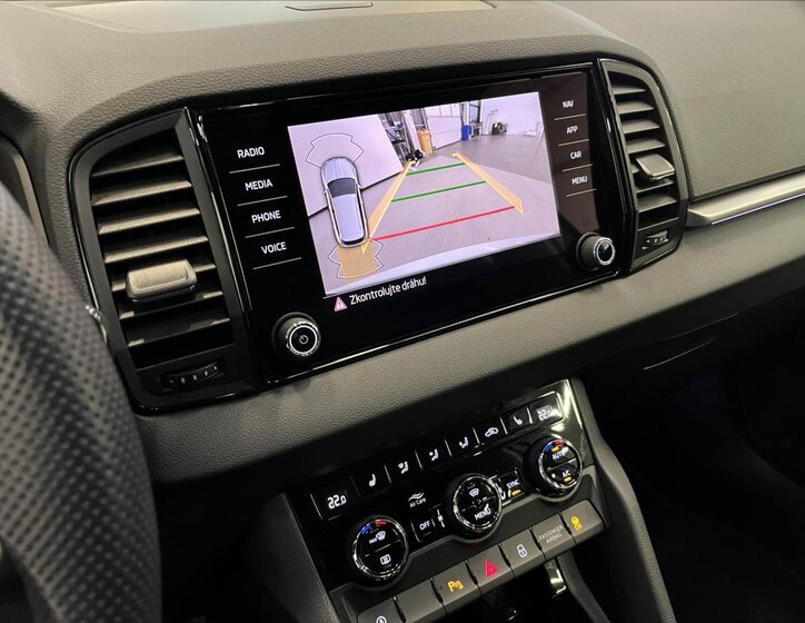 Škoda Karoq SUV 1,5 l 110 kw