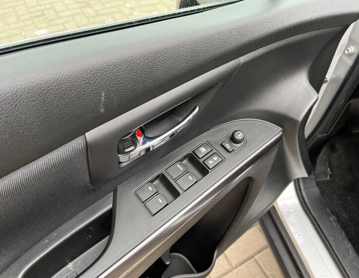 Suzuki SX4 S-Cross SUV 1,4 l 95 kw