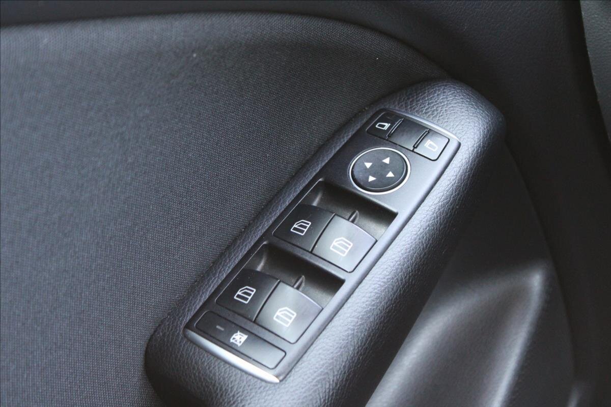 Mercedes-Benz Třídy B MPV 1,5 l 80 kw