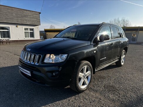 Jeep Compass SUV 2,1 l 120 kw