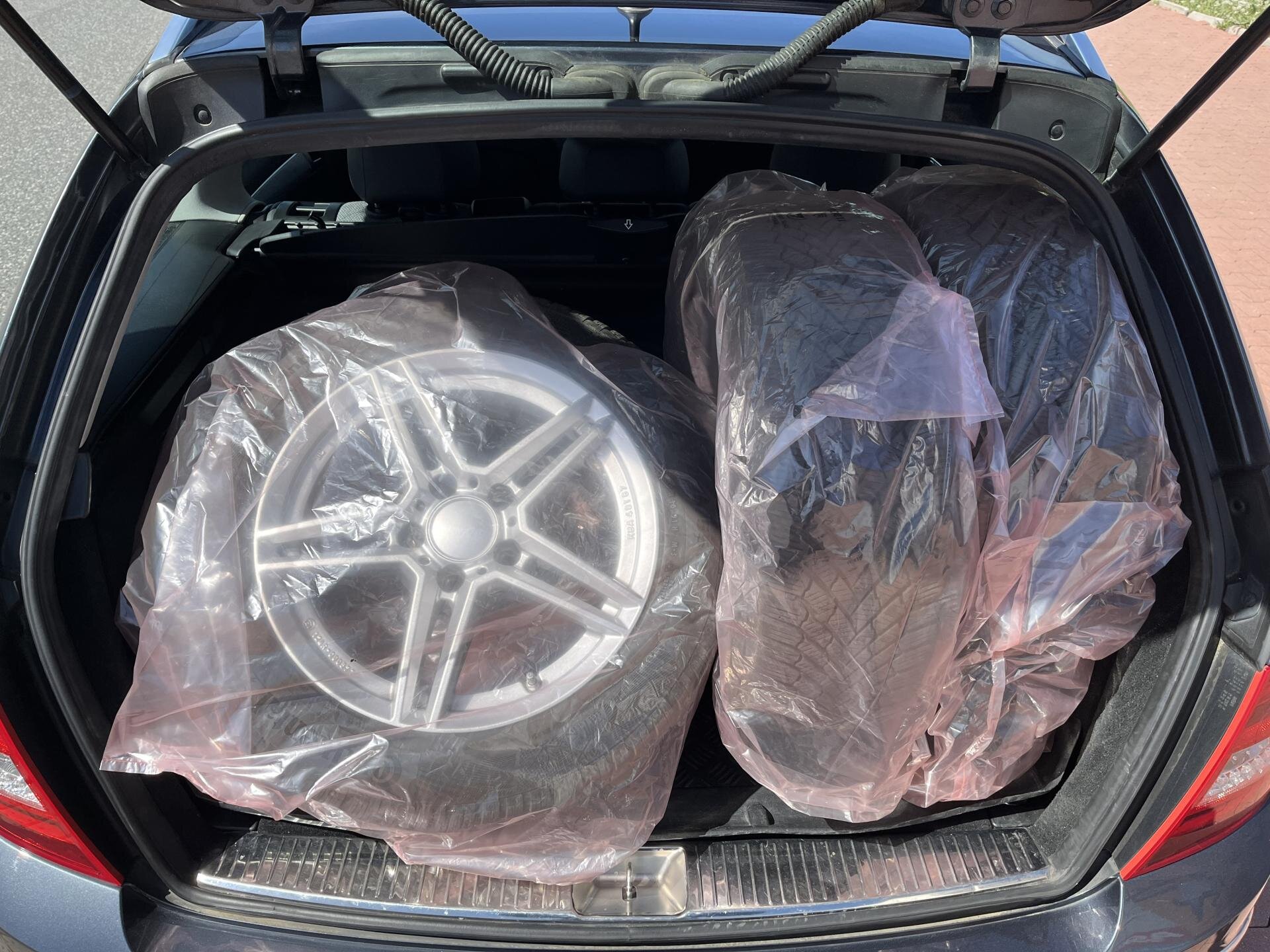 Mercedes-Benz Třídy C Kombi 1,8 l 135 kw