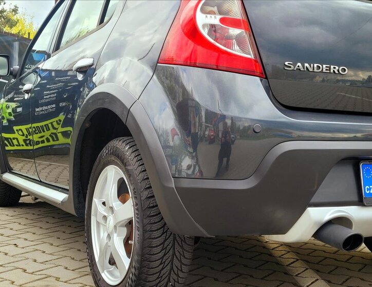 Dacia Sandero Hatchback 1,6 l 62 kw