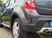 Dacia Sandero Hatchback 1,6 l 62 kw