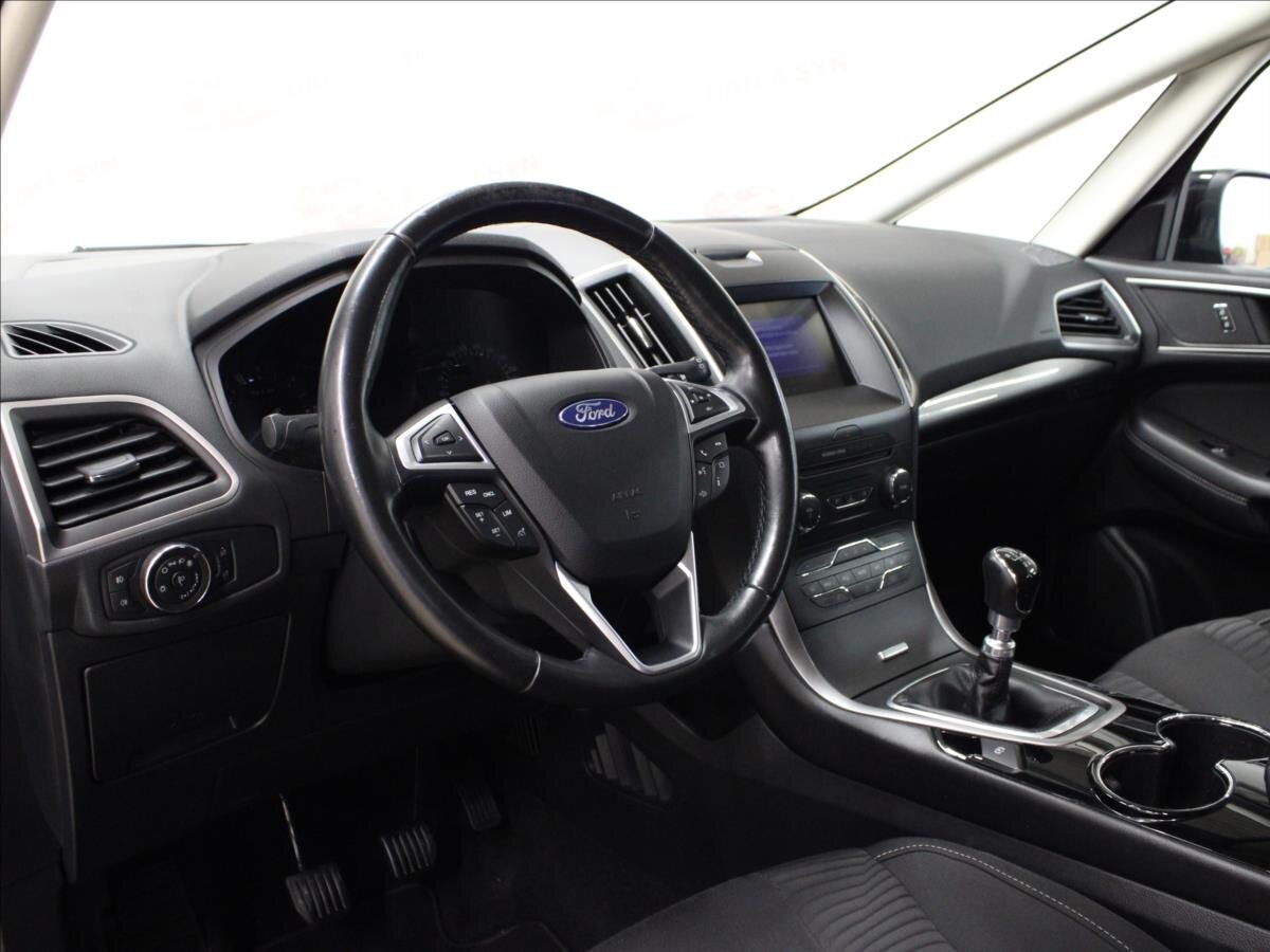 Ford S-MAX MPV 2,0 l 110 kw