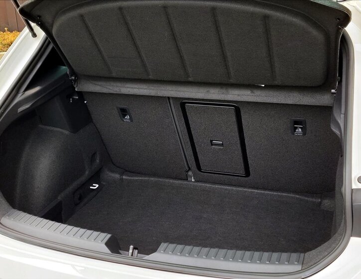 Seat Leon Hatchback 1,5 l 110 kw