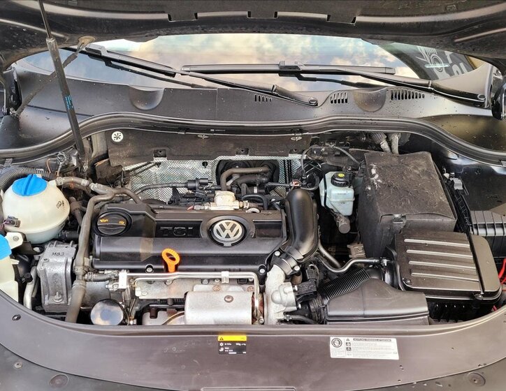 Volkswagen Passat Kombi 1,4 l 90 kw