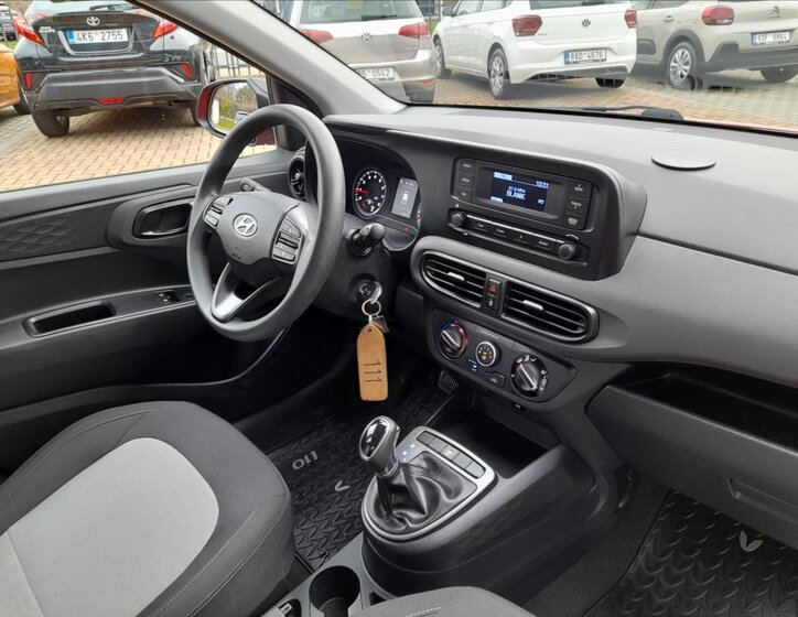 Hyundai i10 Hatchback 998,0 49 kw