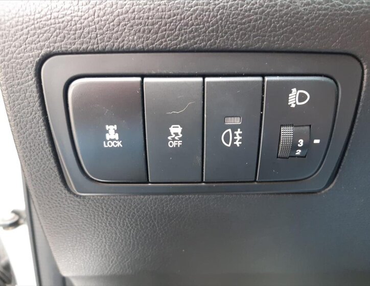 SsangYong Korando SUV 2,0 l 129 kw