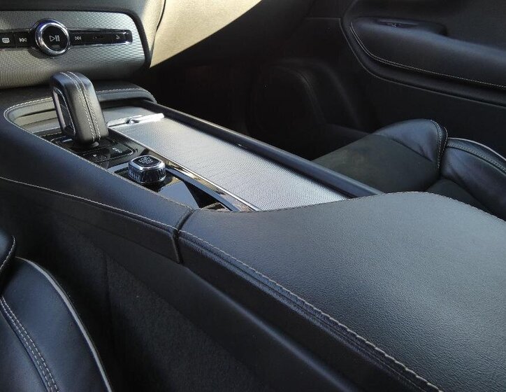 Volvo XC90 SUV / Terénní 2,0 l 173 kw