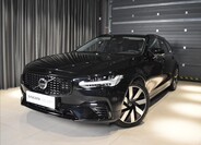 Volvo V90 1