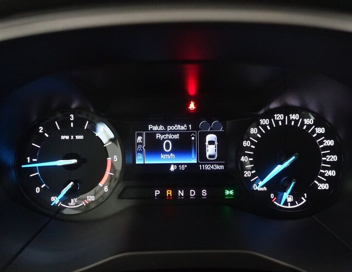 Ford S-MAX MPV 2,0 l 110 kw