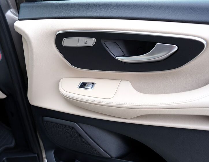 Mercedes-Benz Třídy V 17