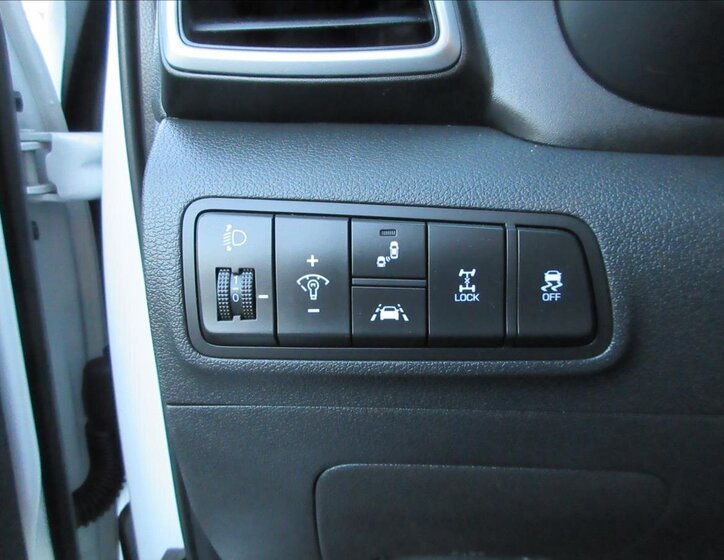 Hyundai Tucson SUV / Terénní 1,6 l 100 kw