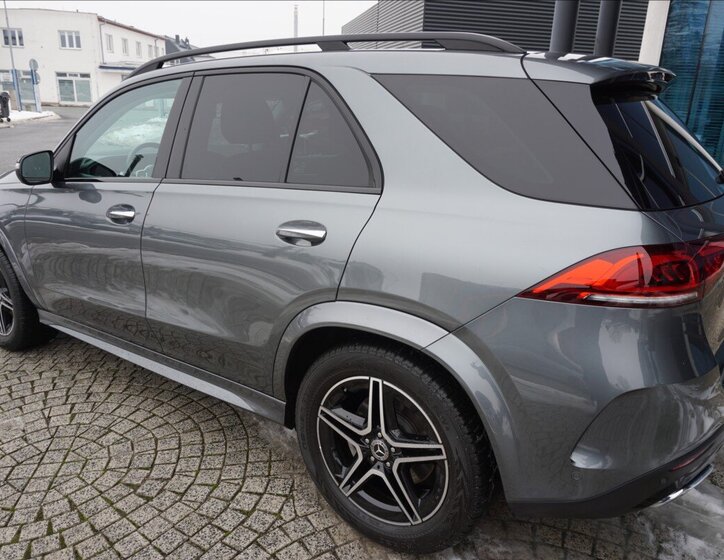Mercedes-Benz GLE SUV 2,9 l 200 kw