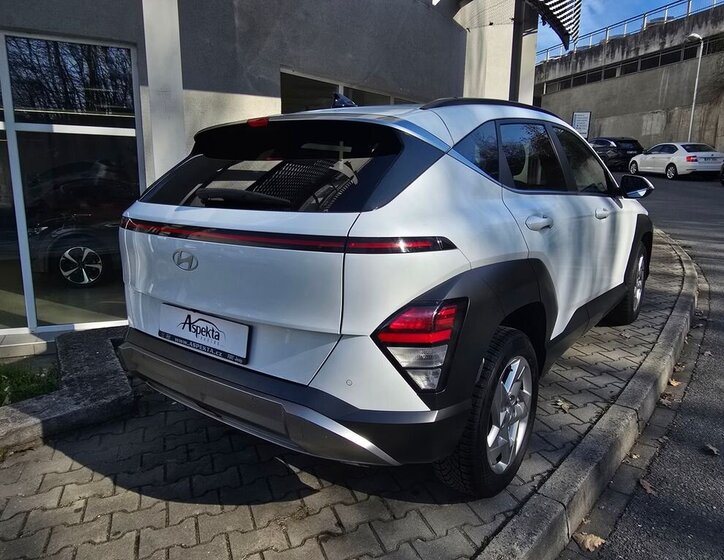 Hyundai Kona SUV / Terénní 1,6 l 145 kw
