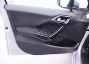 Peugeot 208 Hatchback 1,2 l 60 kw